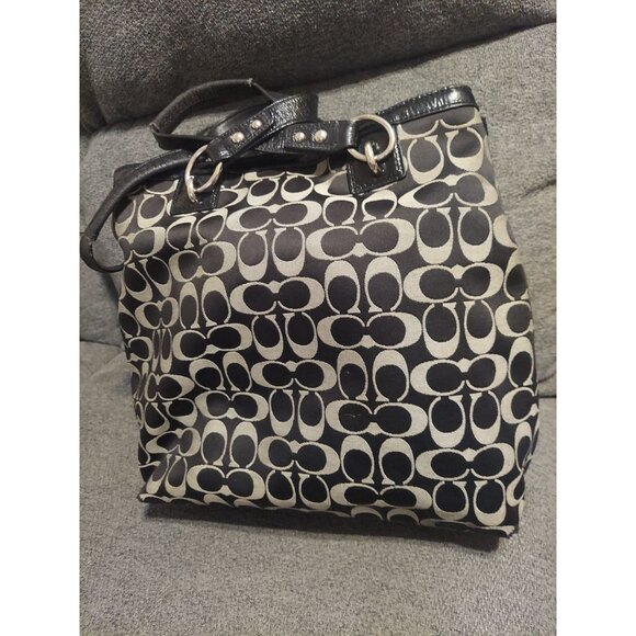 Coach Signature Turn Lock Tote Bag Black Silver Enamel Canvas Authentic - Picture 8 of 16